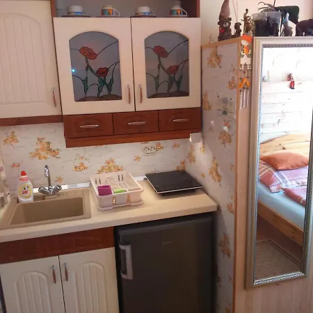 Virag Apartmanhaz Apartment *